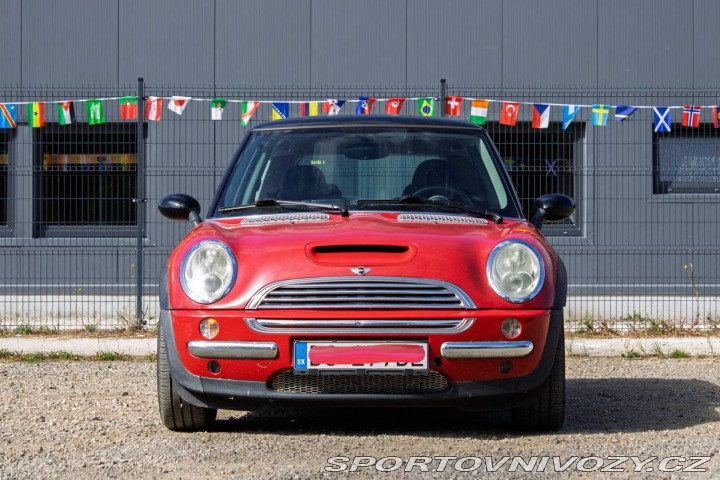 Mini Cooper 1.6 85kW MT5 / NA SPLÁTK 2002
