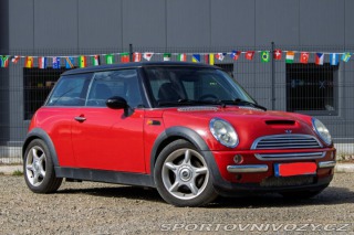 Mini Cooper 1.6 85kW MT5 / NA SPLÁTK 2002