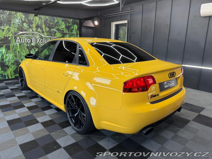 Audi RS4 B7 2006