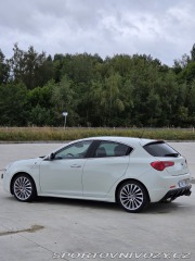 Alfa Romeo Giulietta Quadrifoglio Verde 2010