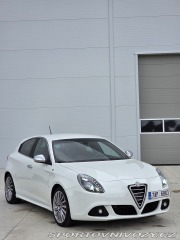 Alfa Romeo Giulietta Quadrifoglio Verde 2010