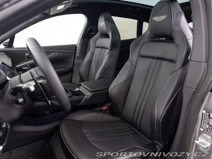 Aston Martin DBX DBX 707 2024