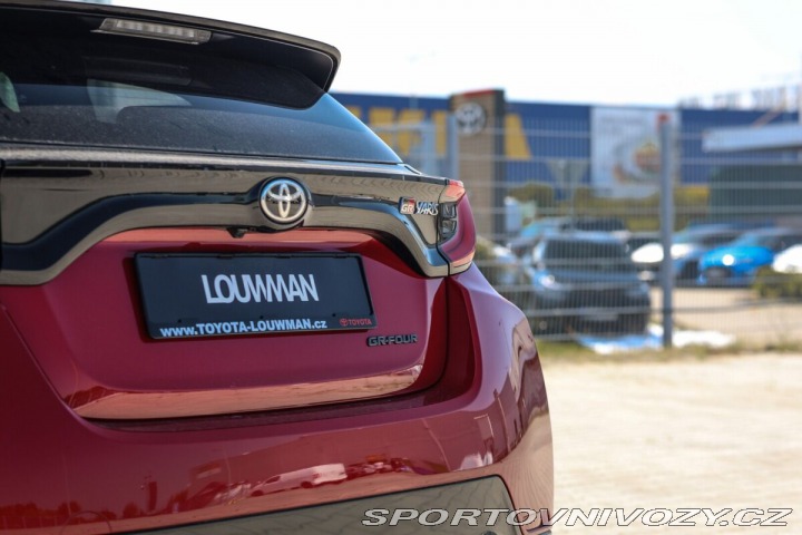 Toyota Yaris GR 1.6. 260k Dynamic + Sp 2025