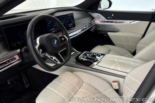 BMW i7 xDrive60 2022