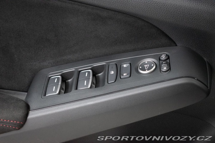 Honda Civic TYPE R 2.0 REZERVACE 2024