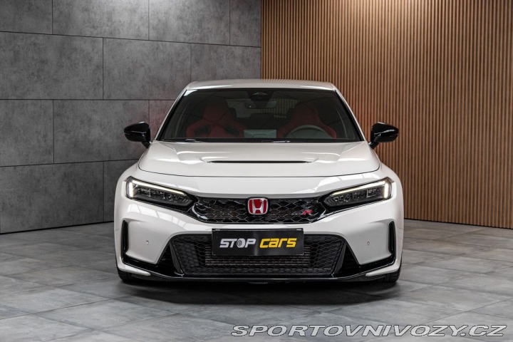Honda Civic TYPE R 2.0 REZERVACE 2024
