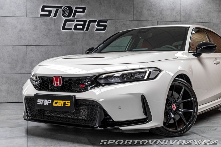 Honda Civic TYPE R 2.0 REZERVACE 2024
