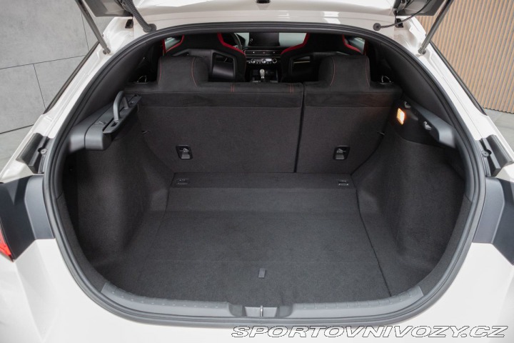 Honda Civic TYPE R 2.0 TURBO 242kW *Č 2024