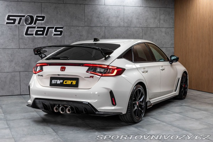Honda Civic TYPE R 2.0 REZERVACE 2024