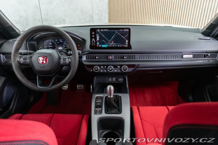 Honda Civic TYPE R 2.0 REZERVACE 2024