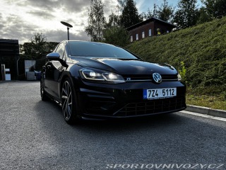 Volkswagen Golf Golf R
