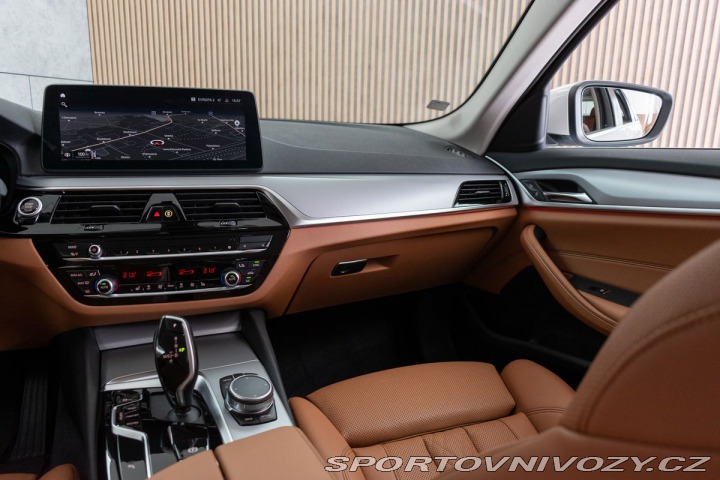 BMW 5 530d xDrive*TAŽNÉ*N.TOPEN 2022