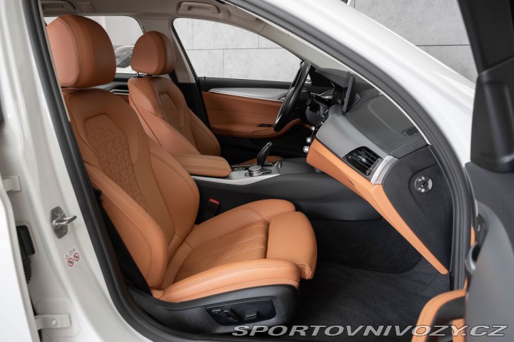 BMW 5 530d xDrive*TAŽNÉ*N.TOPEN 2022