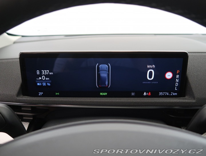 Ford Mustang Mach-E Standard Range RW 2024