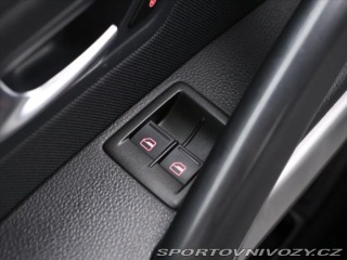 Volkswagen Scirocco 2,0 TDI 103kW Match Xenon 2012