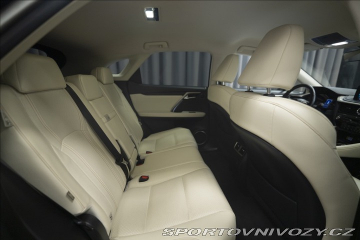 Lexus Ostatní modely RX 450h 3,5 AWD HYBRID 1. MAJITEL 2022