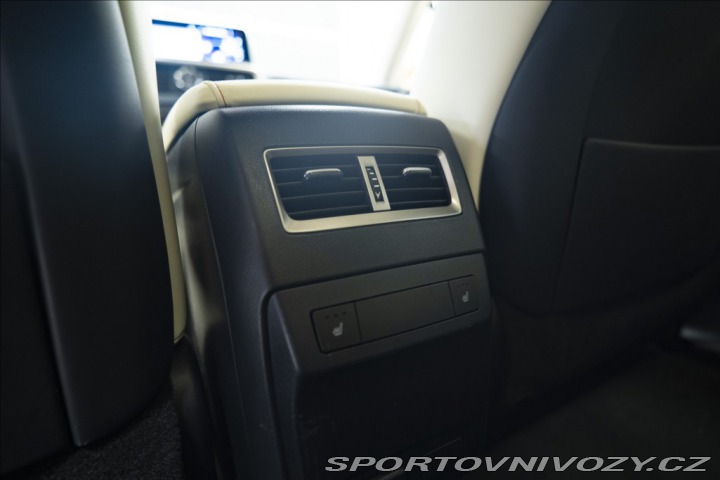 Lexus Ostatní modely RX 450h 3,5 AWD HYBRID 1. MAJITEL 2022