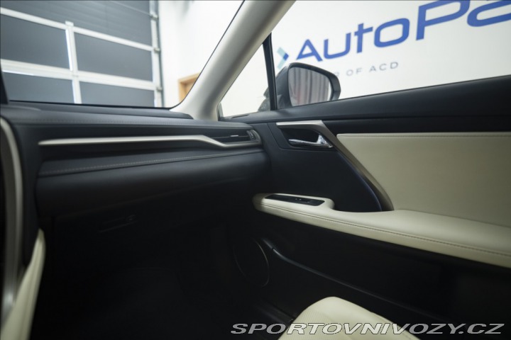 Lexus Ostatní modely RX 450h 3,5 AWD HYBRID 1. MAJITEL 2022
