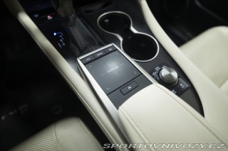 Lexus Ostatní modely RX 3,5 AWD HYBRID 1. MAJITEL 2022
