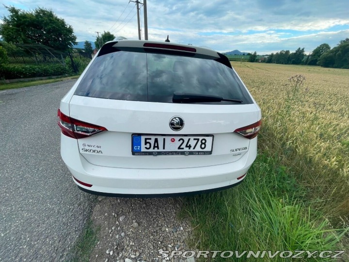 Škoda Superb 2,0   3, 4x4 1800