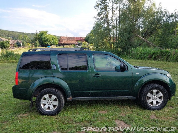 Nissan Ostatní modely Pathfinder 2,5 4x4 2006