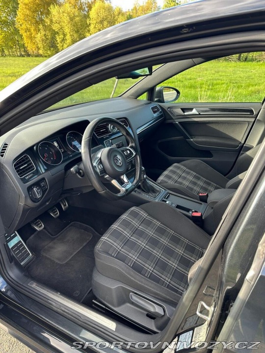 Volkswagen Golf 2,0 VII gtd 2014