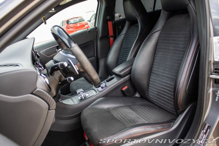 Mercedes-Benz A 4MATIC 2013 2013