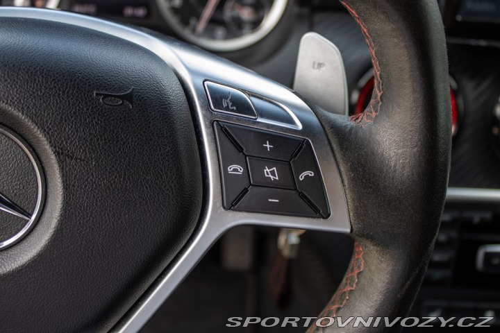Mercedes-Benz A 4MATIC 2013 2013