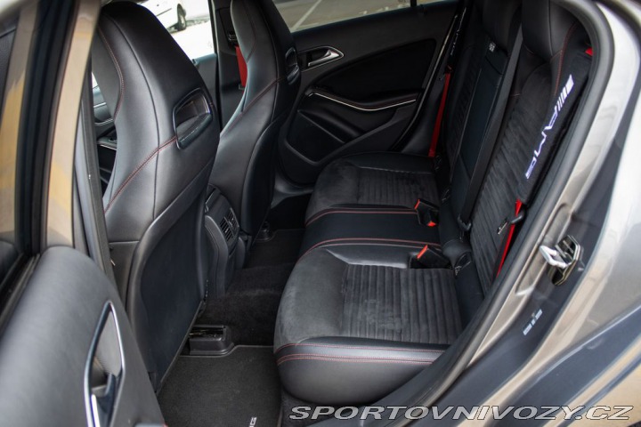 Mercedes-Benz A 4MATIC 2013 2013