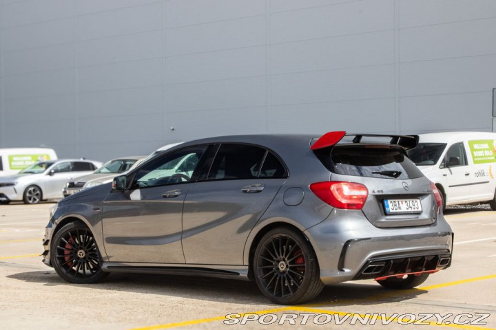 Mercedes-Benz A 4MATIC 2013 2013