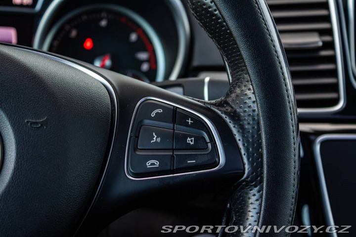 Mercedes-Benz Ostatní modely GLE SUV SUV  350d 4matic / Harman 2016