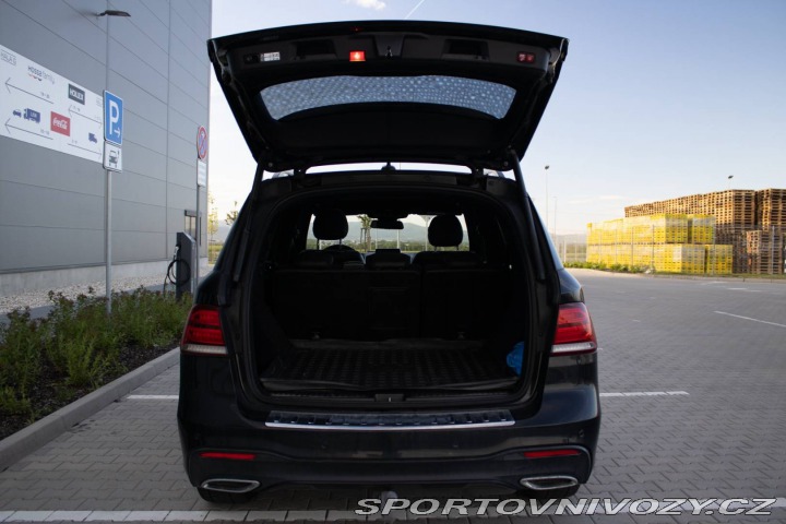 Mercedes-Benz Ostatní modely GLE SUV SUV  350d 4matic / Harman 2016