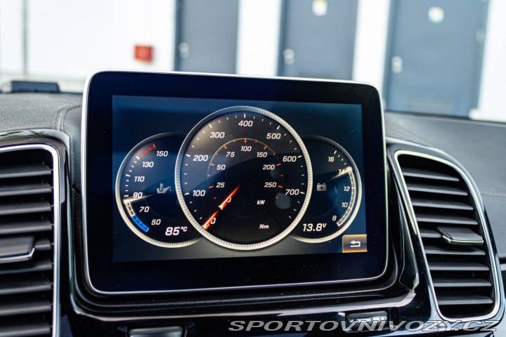 Mercedes-Benz Ostatní modely GLE SUV SUV  350d 4matic / Harman 2016