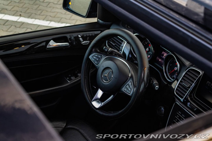Mercedes-Benz Ostatní modely GLE SUV SUV  350d 4matic / Harman 2016