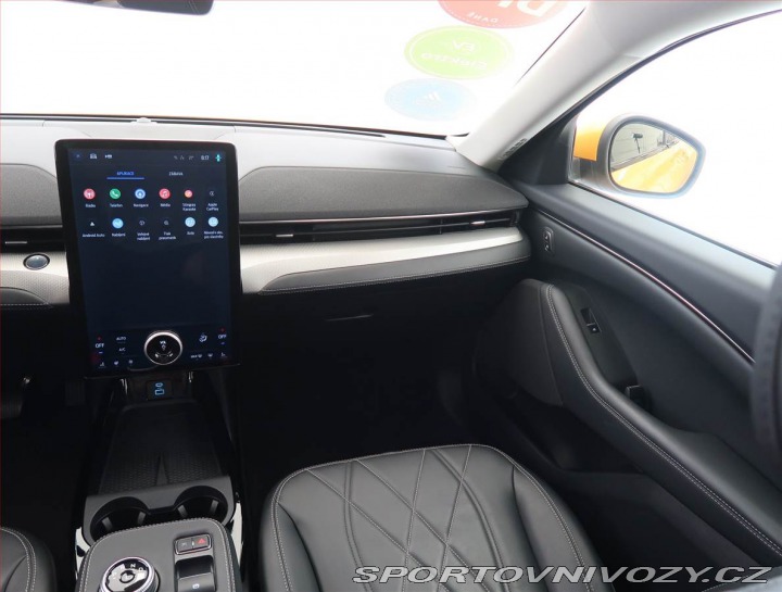 Ford Mustang Mach-E Standard Range RWD 2024