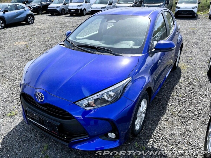 Toyota Yaris 1,5 Comfort HEV 116 CVT 1800