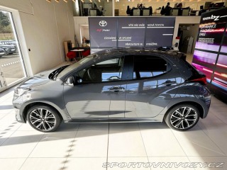 Toyota Yaris 1,5 Style HEV 116 CVT 1800