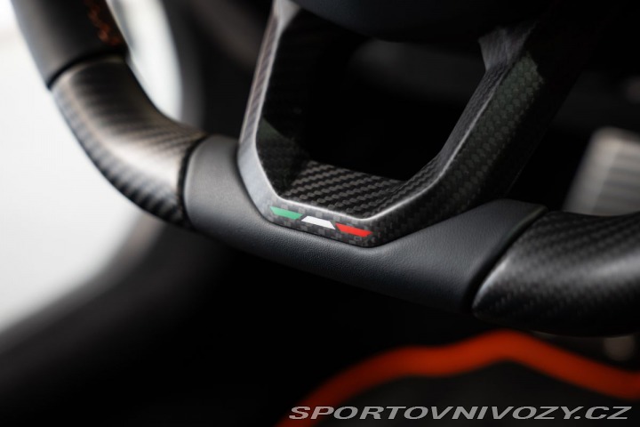 Lamborghini Revuelto NOVITEC Výfuk/Arancio Apo 2024