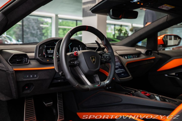 Lamborghini Revuelto NOVITEC Výfuk/Arancio Apo 2024