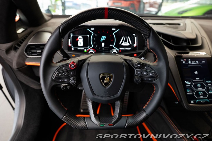 Lamborghini Revuelto NOVITEC Výfuk/Arancio Apo 2024