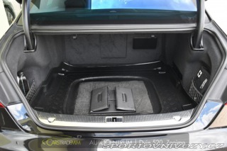 Audi Ostatní modely A8 4.2TDi SOFT CLOSE 2014