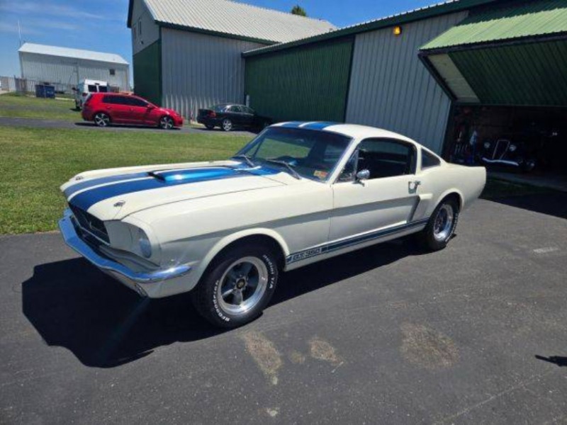 Ford Mustang Fastback