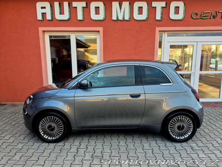 Fiat 500 500e 42 kWh, 87 kW (ODPOČ 2023
