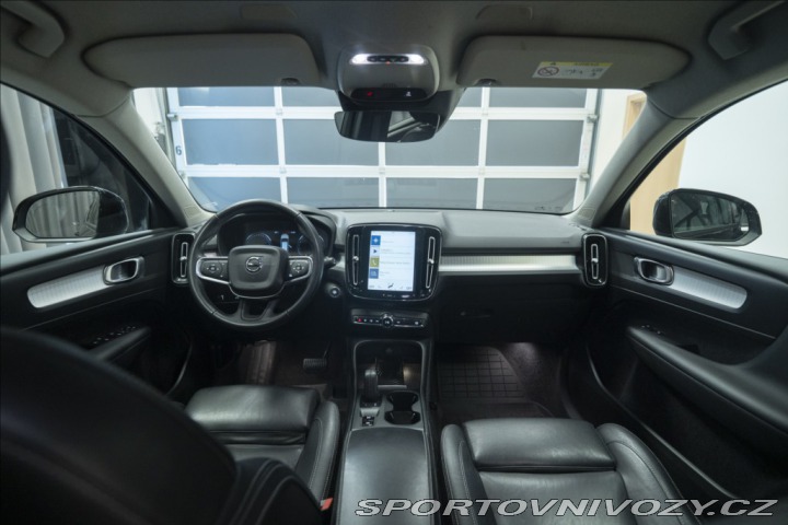 Volvo Ostatní modely XC40 2,0 T5 AWD NAVI KAMERA TA 2018