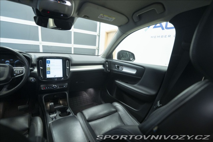 Volvo Ostatní modely XC40 2,0 T5 AWD NAVI KAMERA TA 2018
