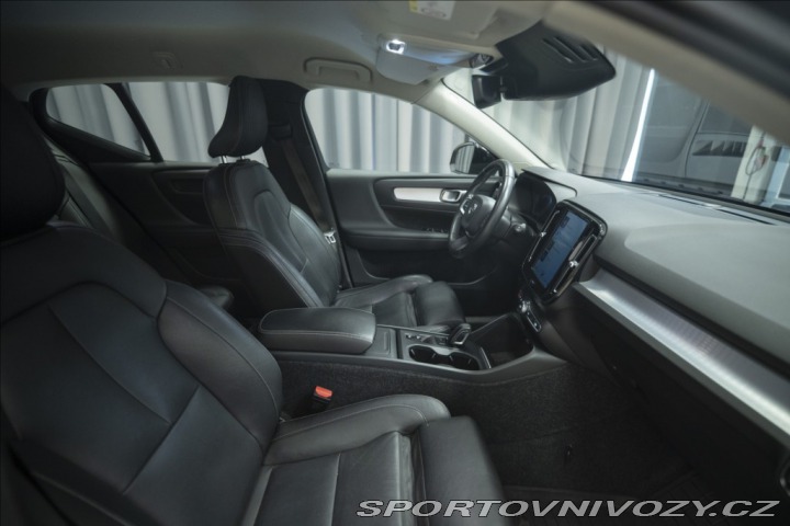 Volvo Ostatní modely XC40 2,0 T5 AWD NAVI KAMERA TA 2018
