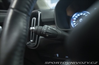Volvo Ostatní modely XC40 2,0 T5 AWD NAVI KAMERA TA 2018