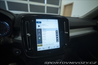 Volvo Ostatní modely XC40 2,0 T5 AWD NAVI KAMERA TA 2018