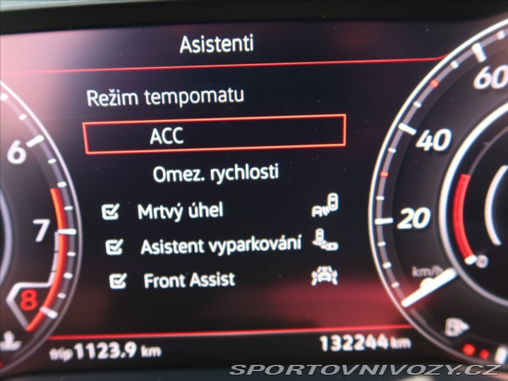 Volkswagen Golf 2,0 TSi GTi Performance Č 2019