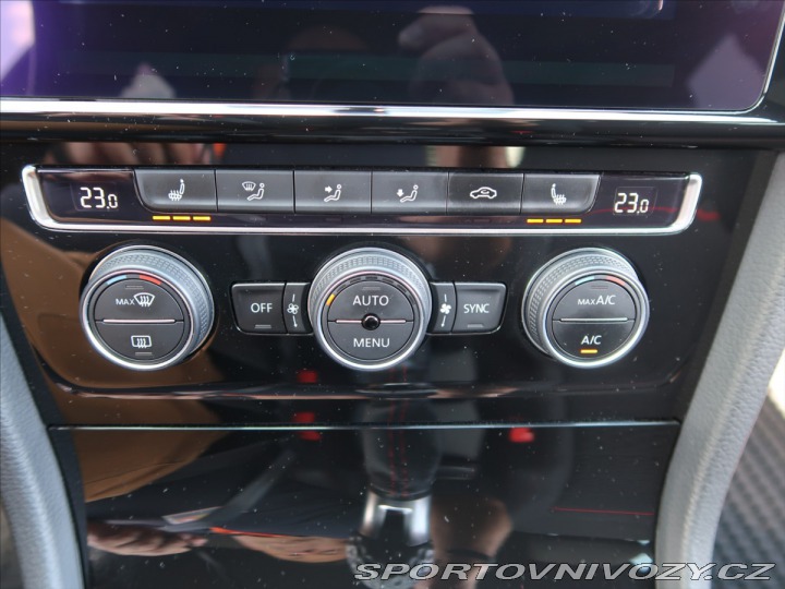Volkswagen Golf 2,0 TSi GTi Performance Č 2019